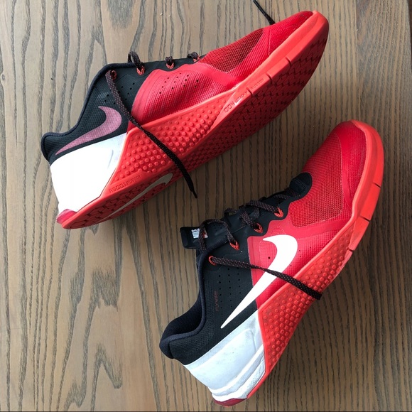 nike metcon 2 red